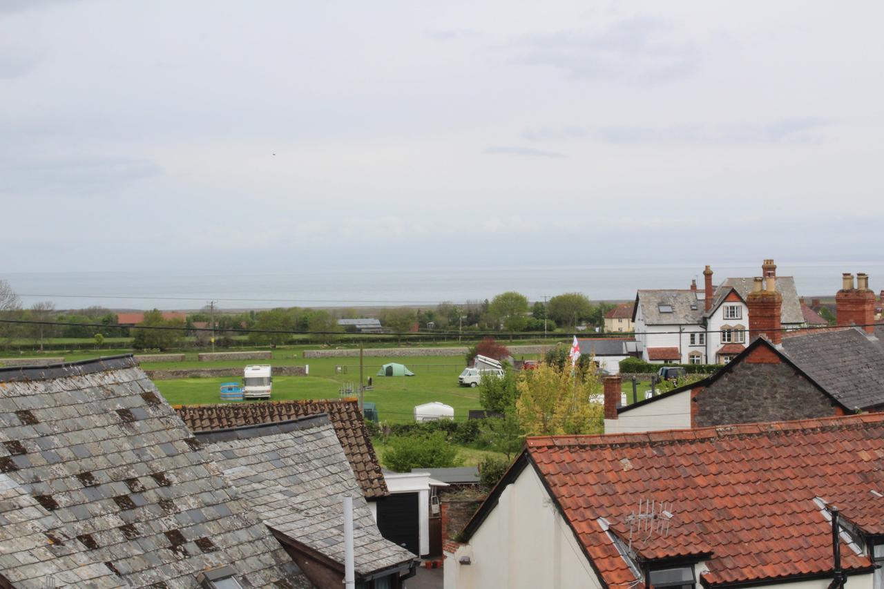 The Lorna Doone Hotel 3*