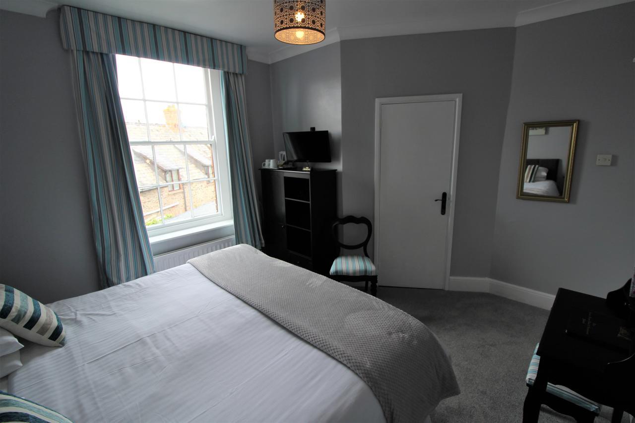 The Lorna Doone Hotel