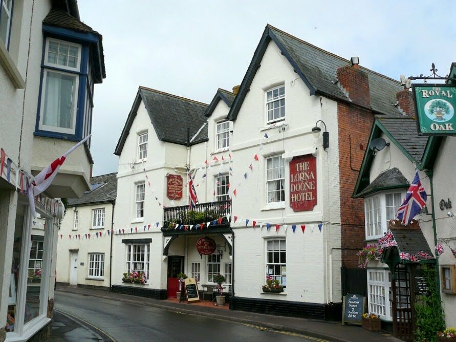 The Lorna Doone Hotel 3*